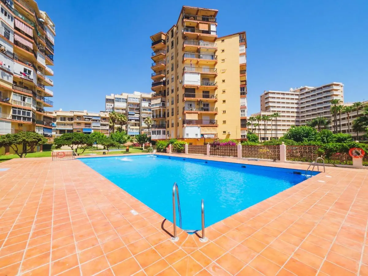 Cubo'S Apartment Tower Of London Torremolinos 0*,