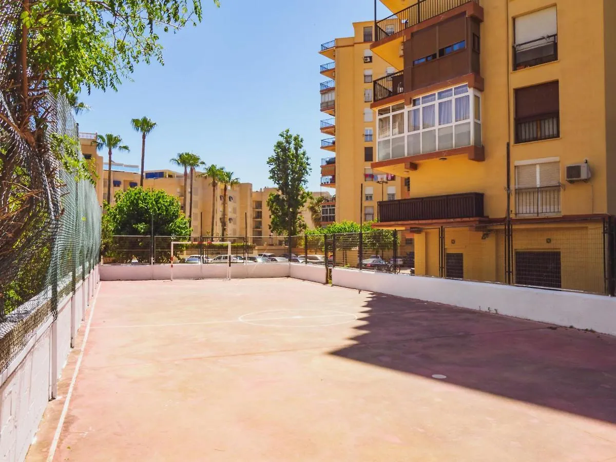 Cubo'S Apartment Tower Of London Torremolinos